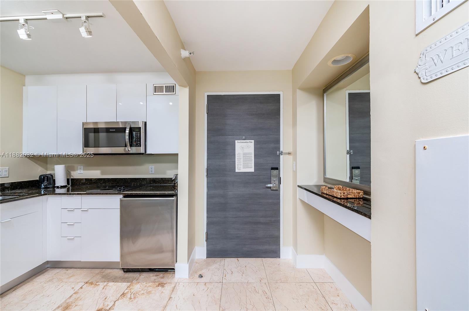 GALLERY ONE CONDO - Residential