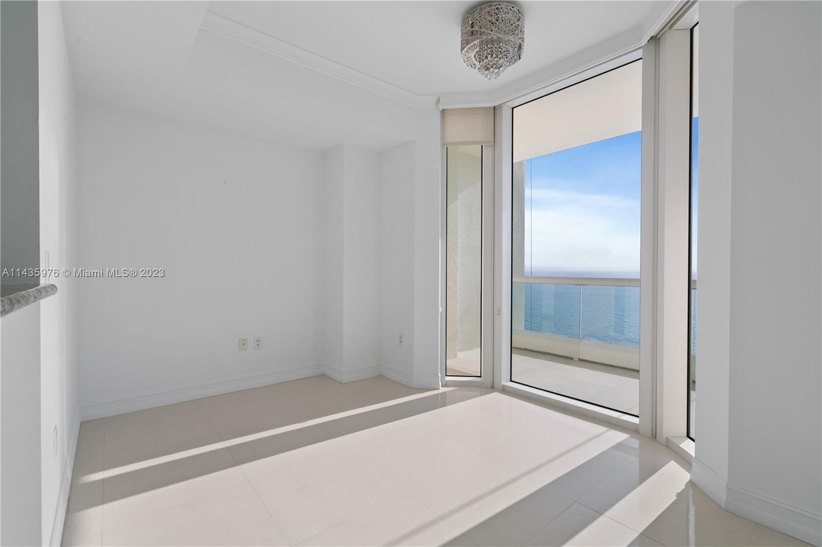 ACQUALINA OCEAN RESIDENCE - Residential