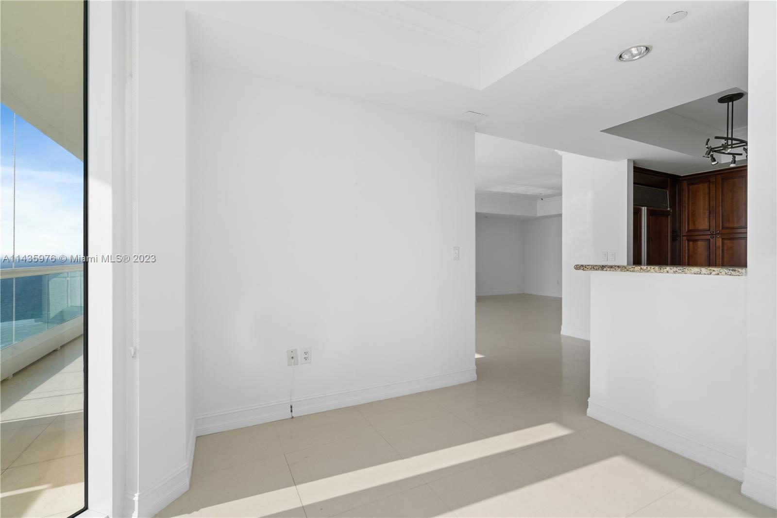 ACQUALINA OCEAN RESIDENCE - Residential