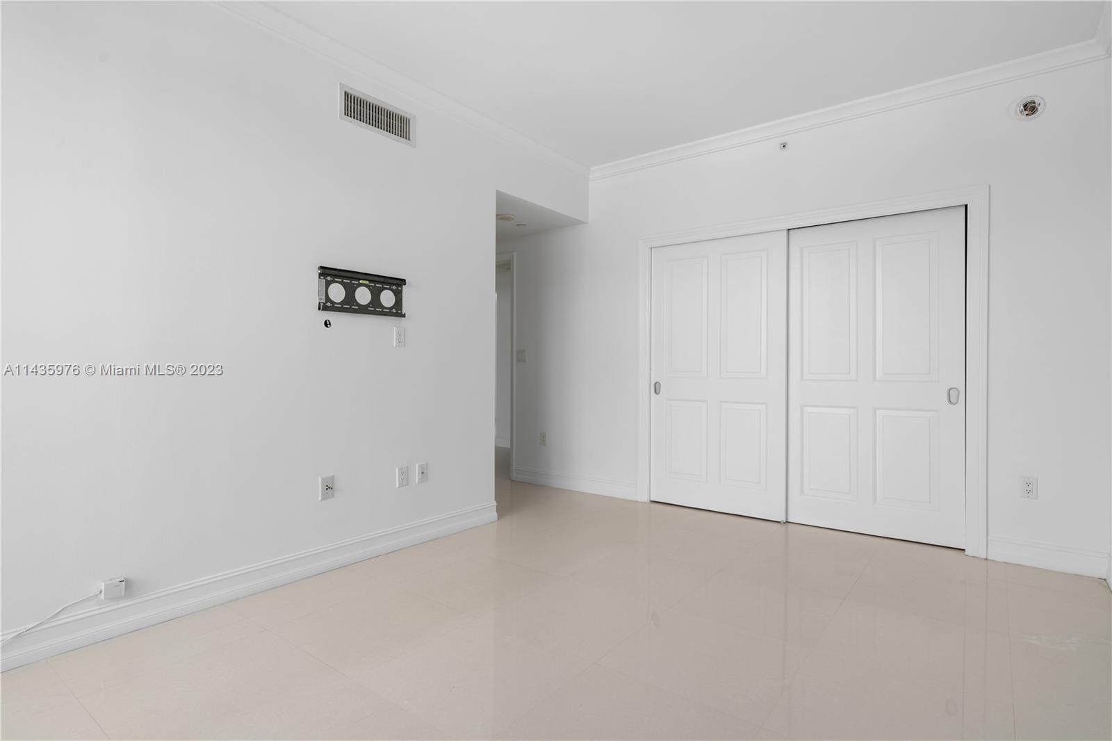 ACQUALINA OCEAN RESIDENCE - Residential