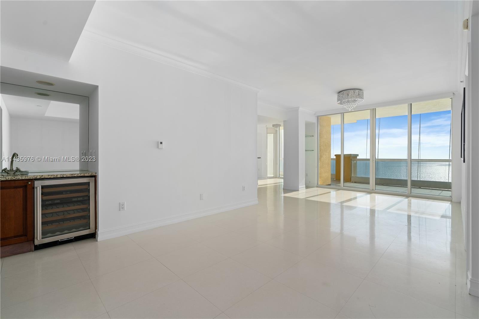 ACQUALINA OCEAN RESIDENCE - Residential