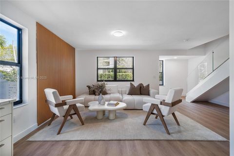7996 Crespi Blvd Miami Beach FL 33141