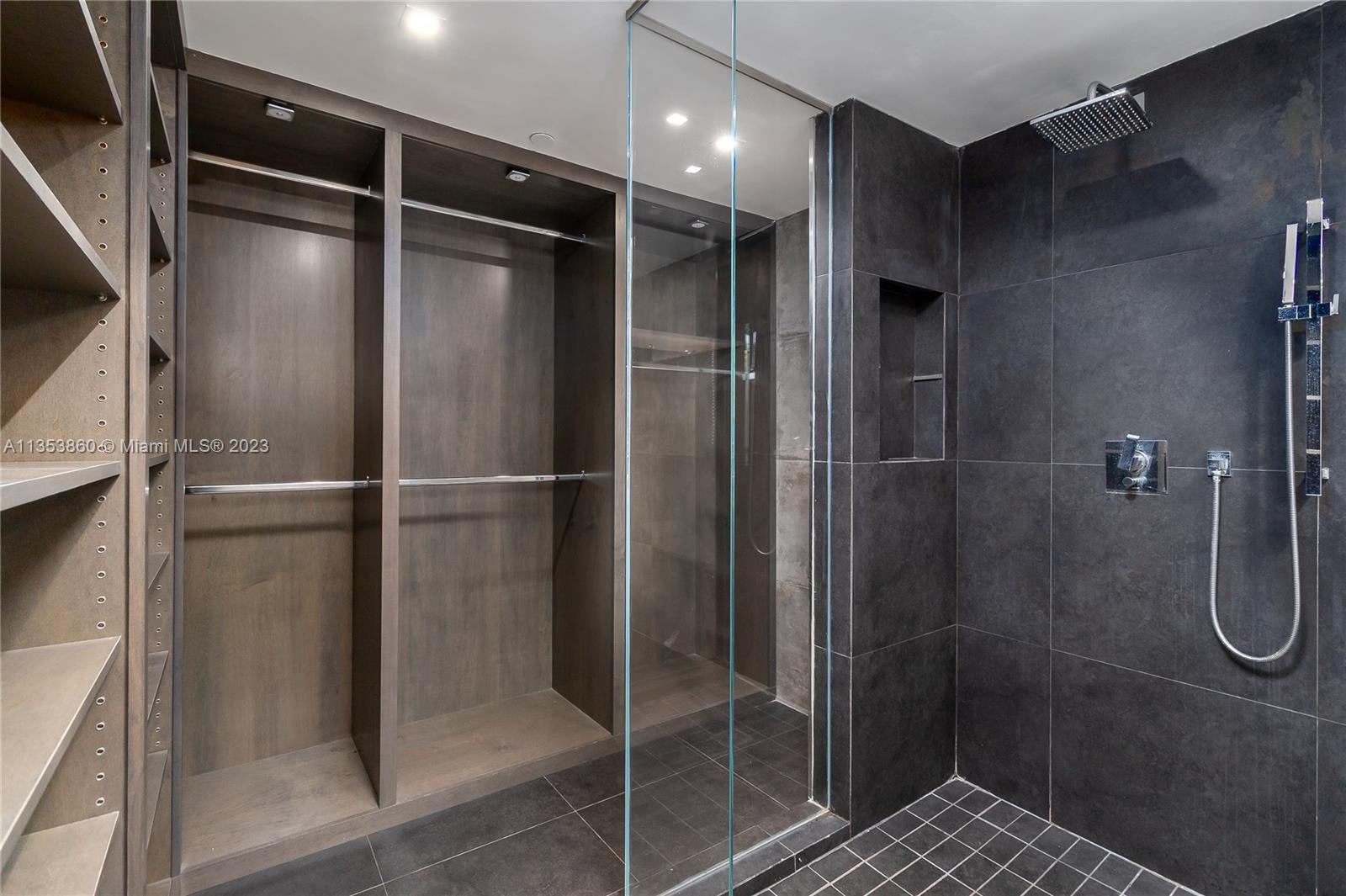 THE BENTLEY BAY CONDO - Residential