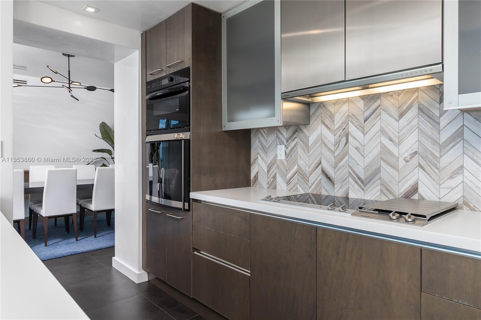 THE BENTLEY BAY CONDO - Residential