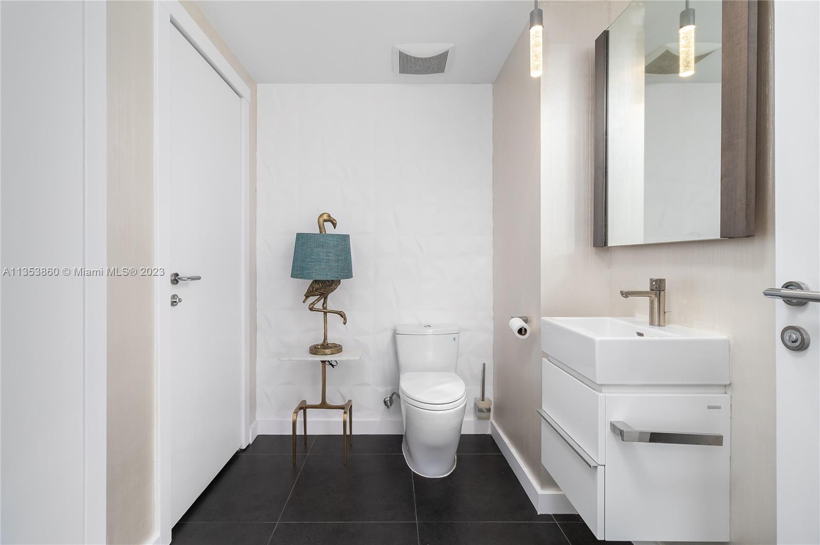 THE BENTLEY BAY CONDO - Residential