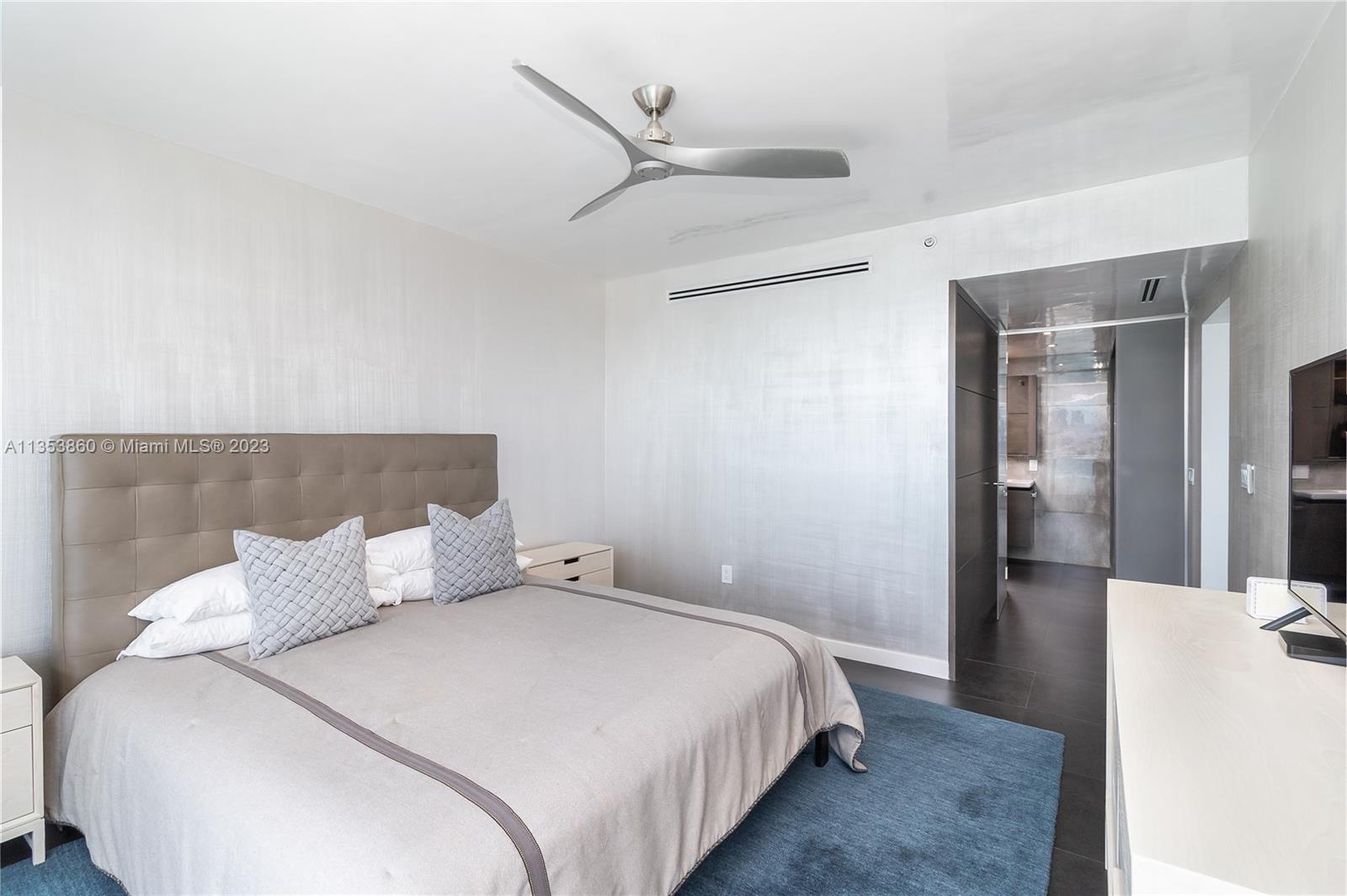 THE BENTLEY BAY CONDO - Residential