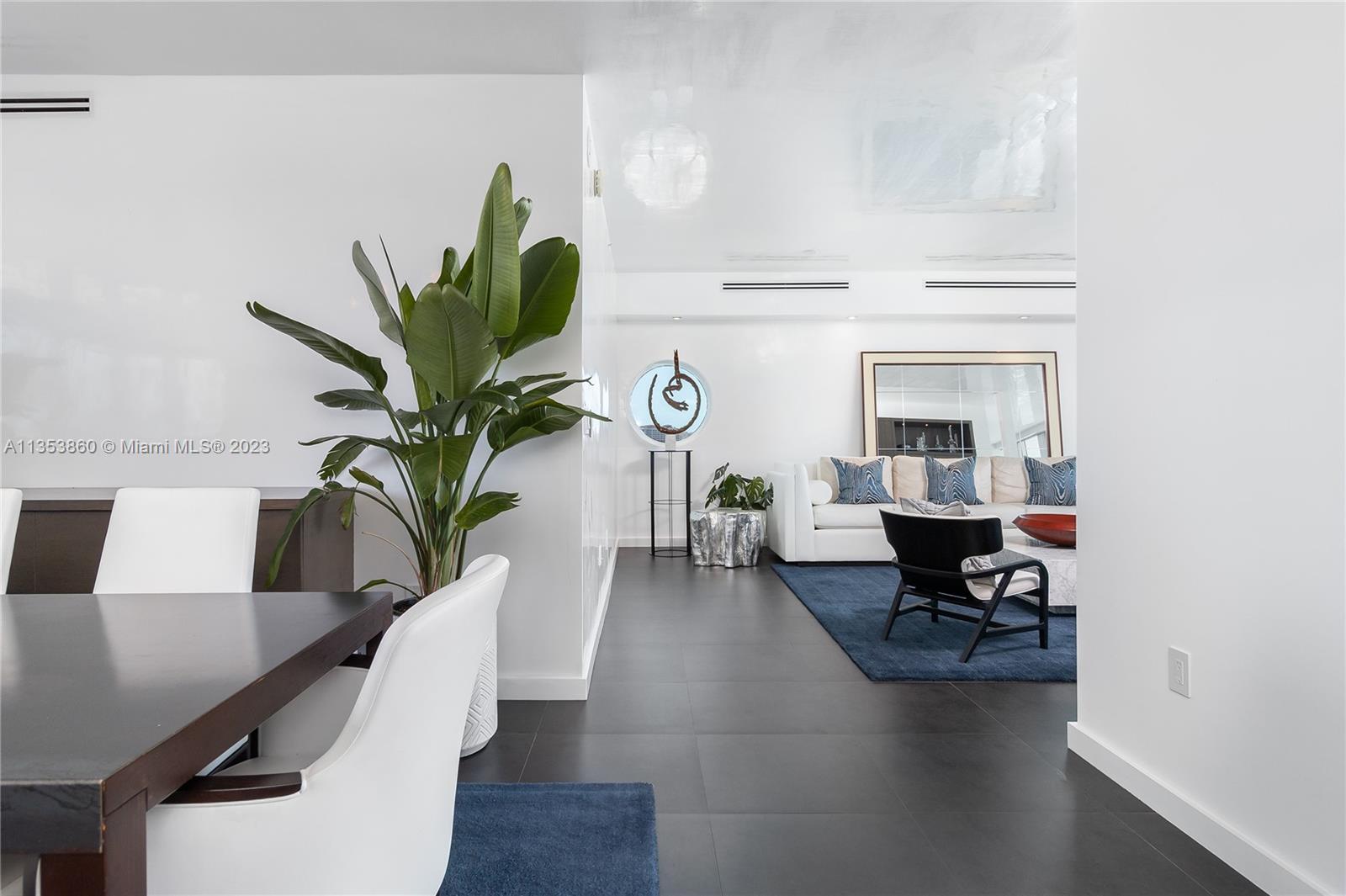 THE BENTLEY BAY CONDO - Residential