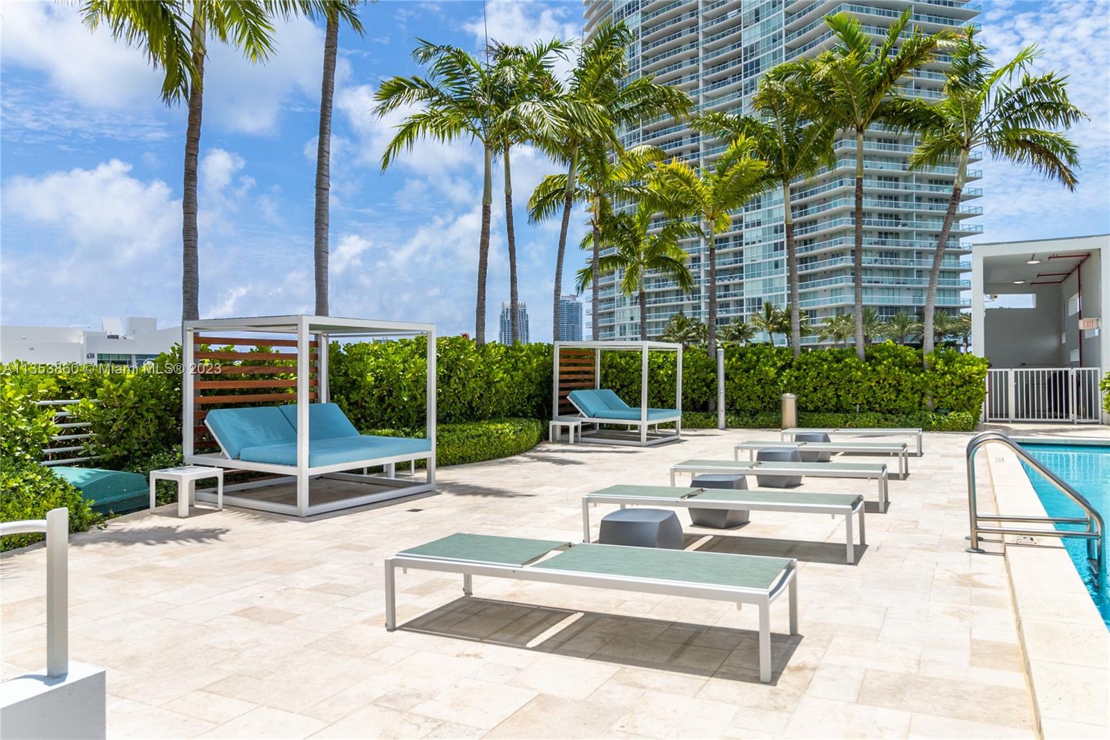 THE BENTLEY BAY CONDO - Residential