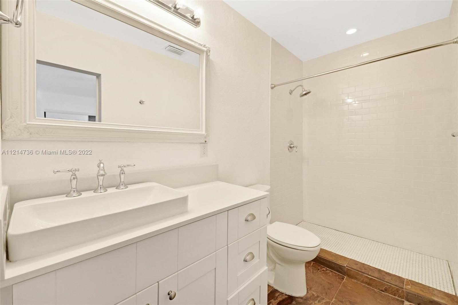 CENTRAL MIAMI PT 3 - Residential Lease