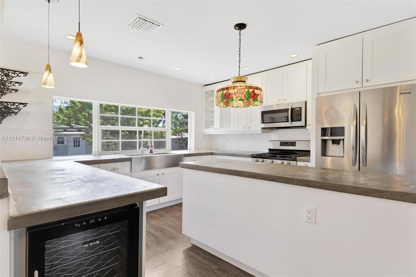 CENTRAL MIAMI PT 3 - Residential Lease