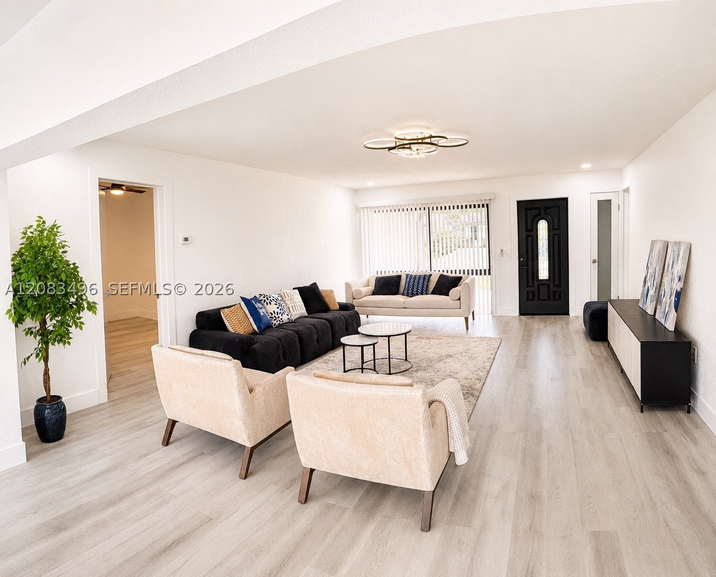 10171 NW 24th St, Sunrise FL 33322