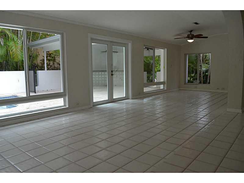 CORAL GABLES RIVIERA SEC - Residential Lease