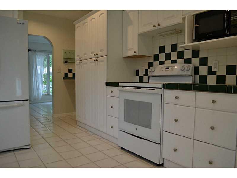 CORAL GABLES RIVIERA SEC - Residential Lease