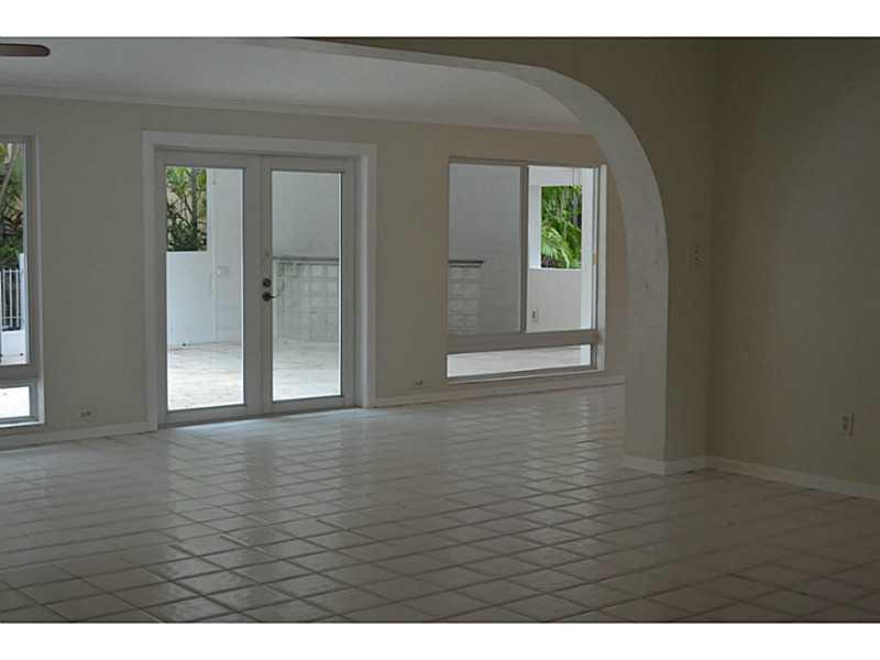 CORAL GABLES RIVIERA SEC - Residential Lease