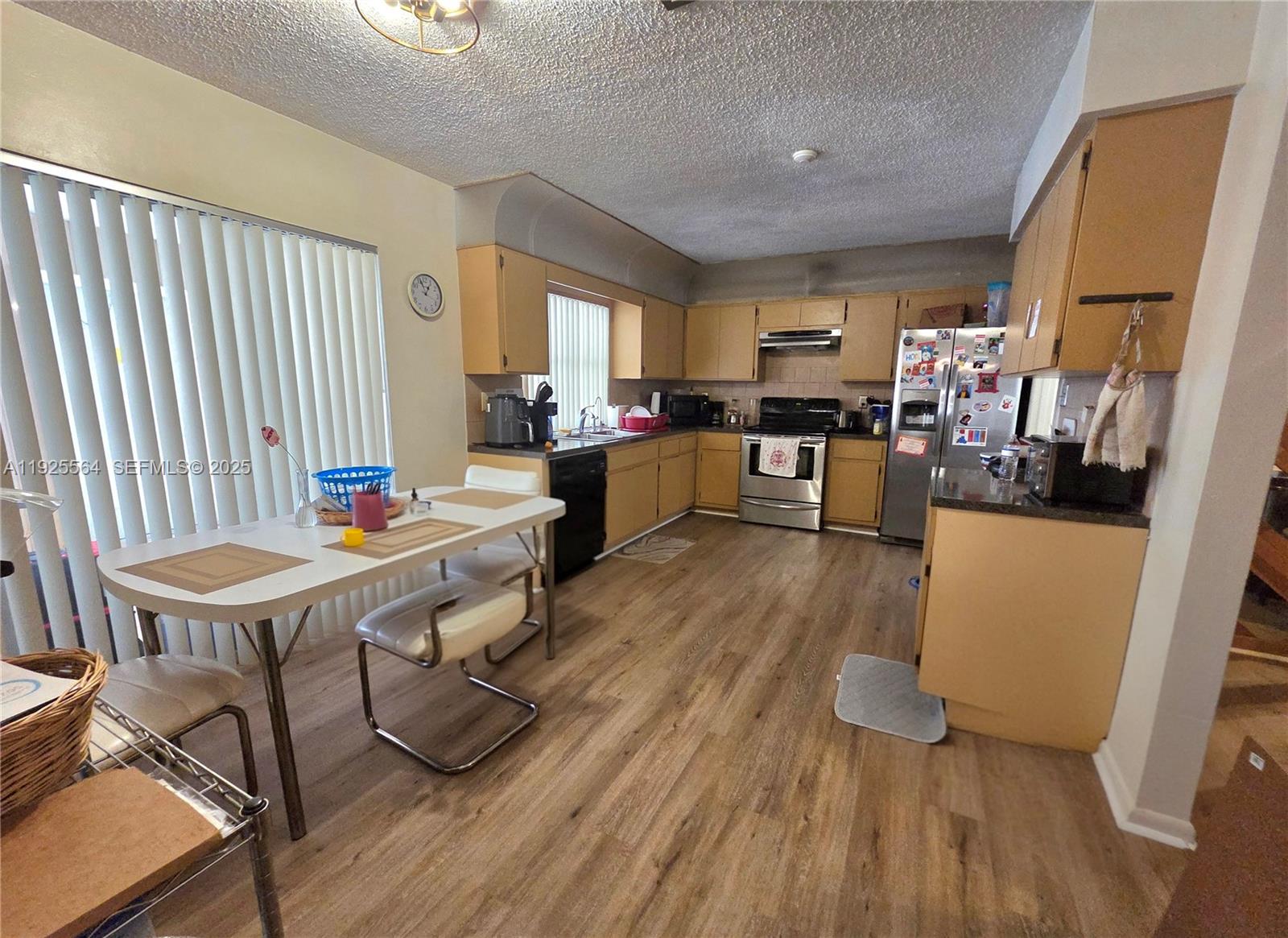 RAMBLEWOOD - Residential