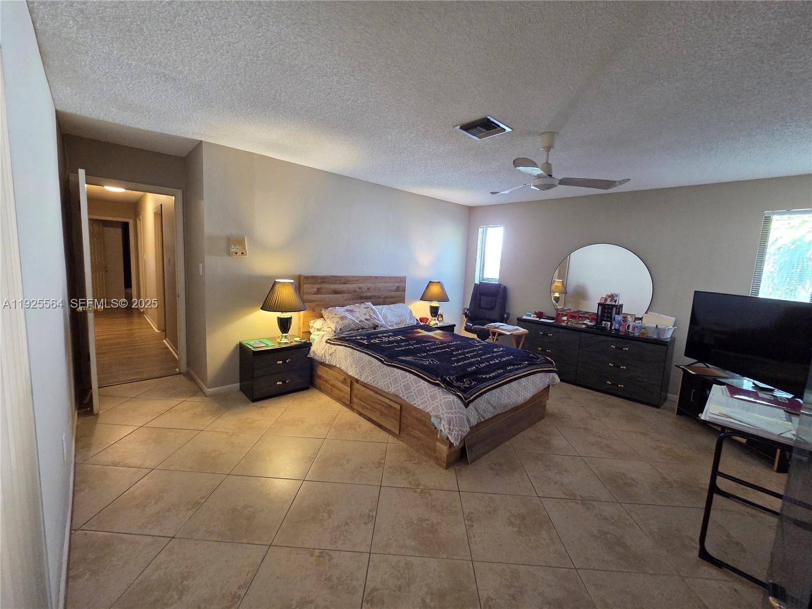 RAMBLEWOOD - Residential