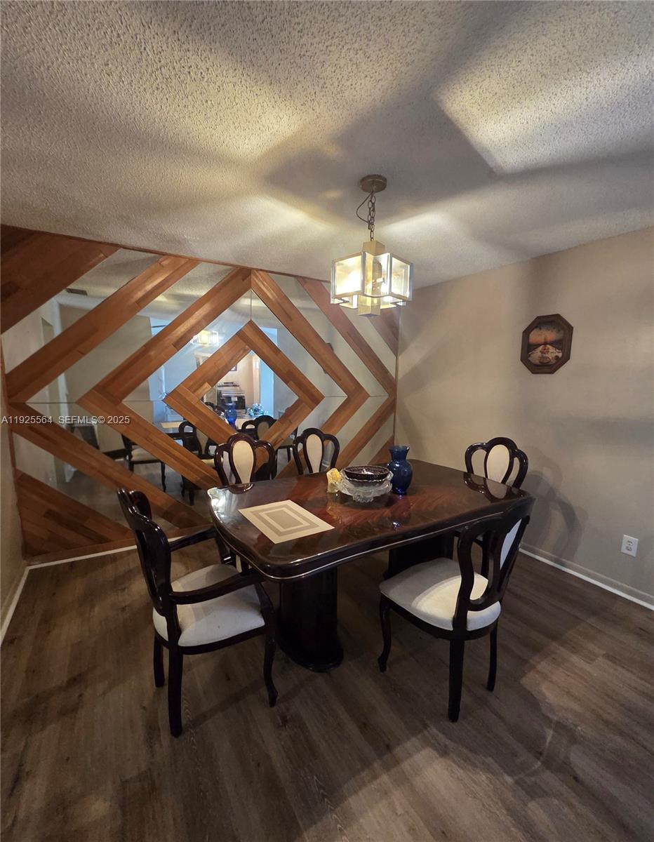 RAMBLEWOOD - Residential