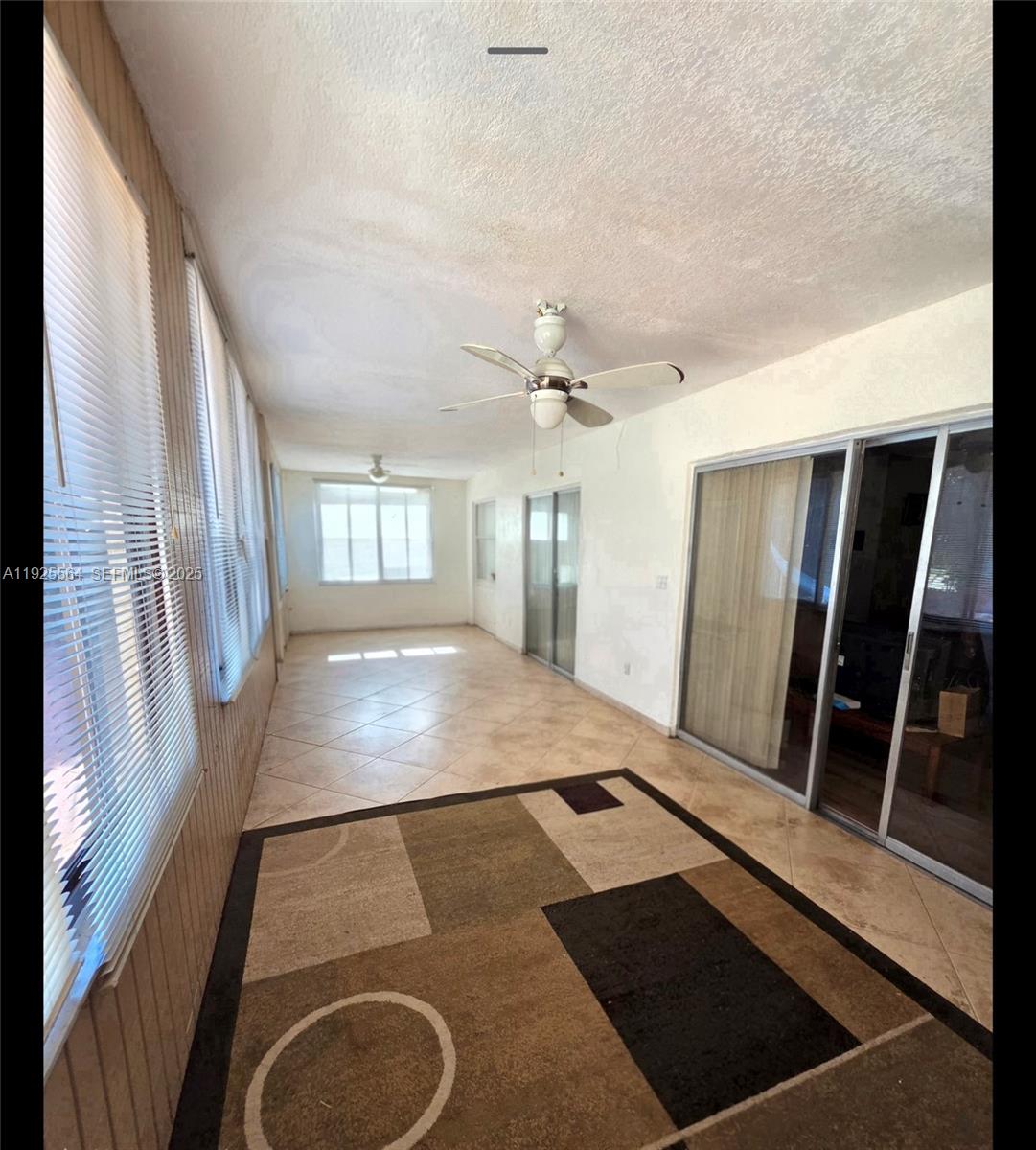 RAMBLEWOOD - Residential