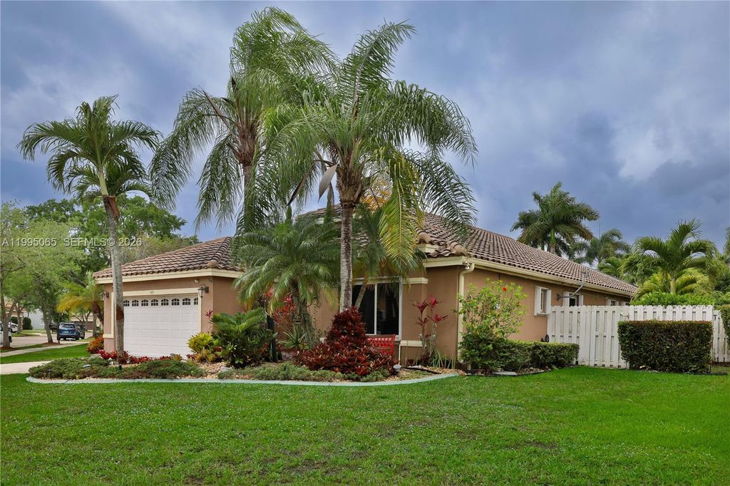 Photo of 499 Cambridge Ln, Weston, FL 33326 (MLS # A11995065)