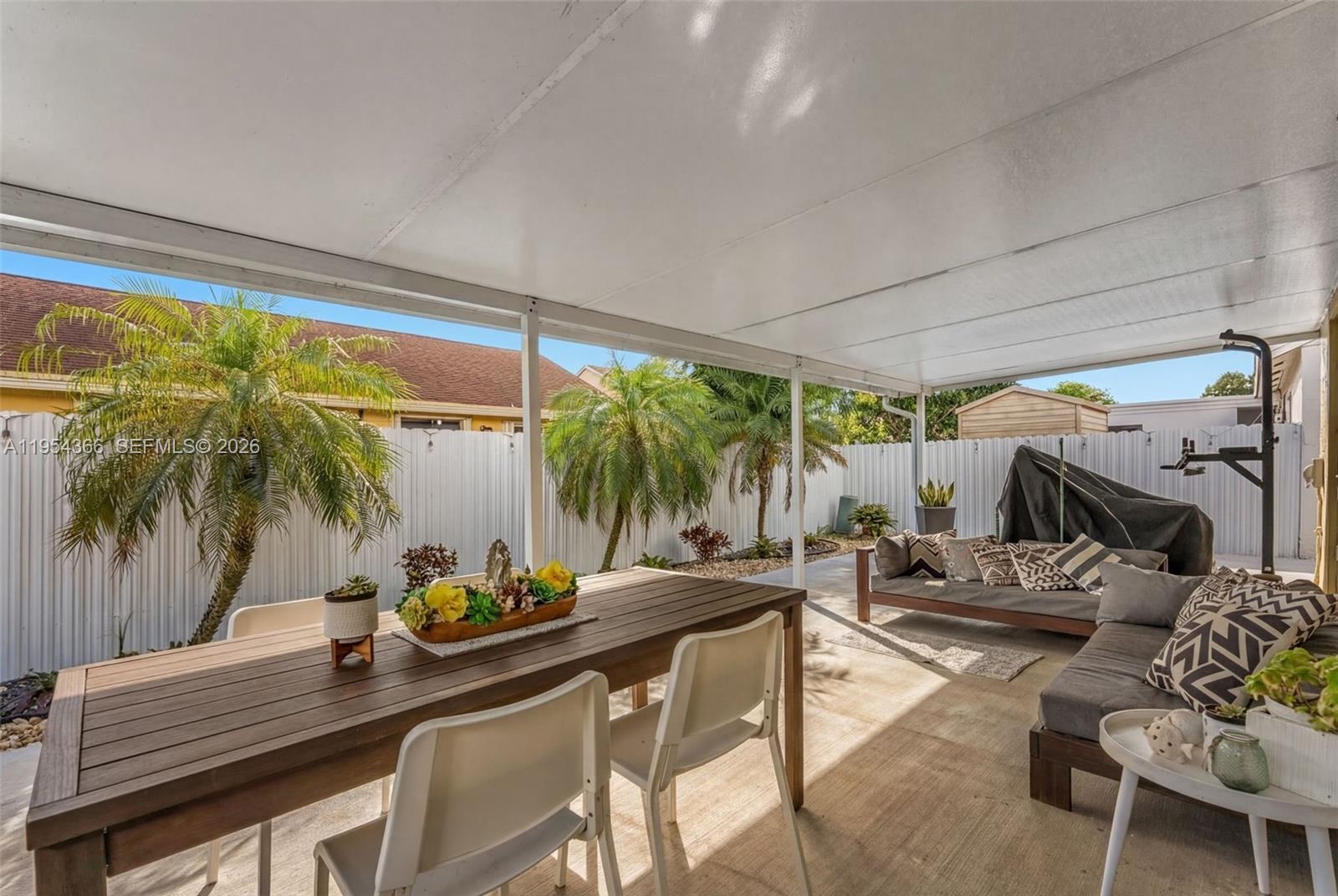 LESLIE PATIO HOMES SEC 4 - Residential