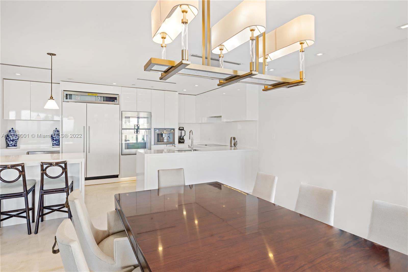 OCEANSIDE @ FISHER ISL CO - Residential