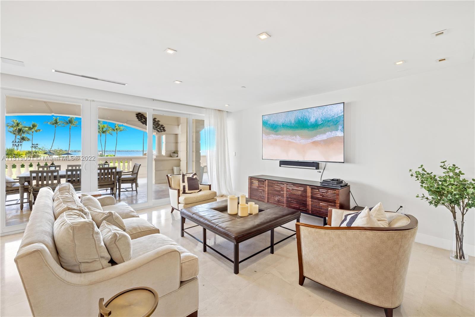 OCEANSIDE @ FISHER ISL CO - Residential