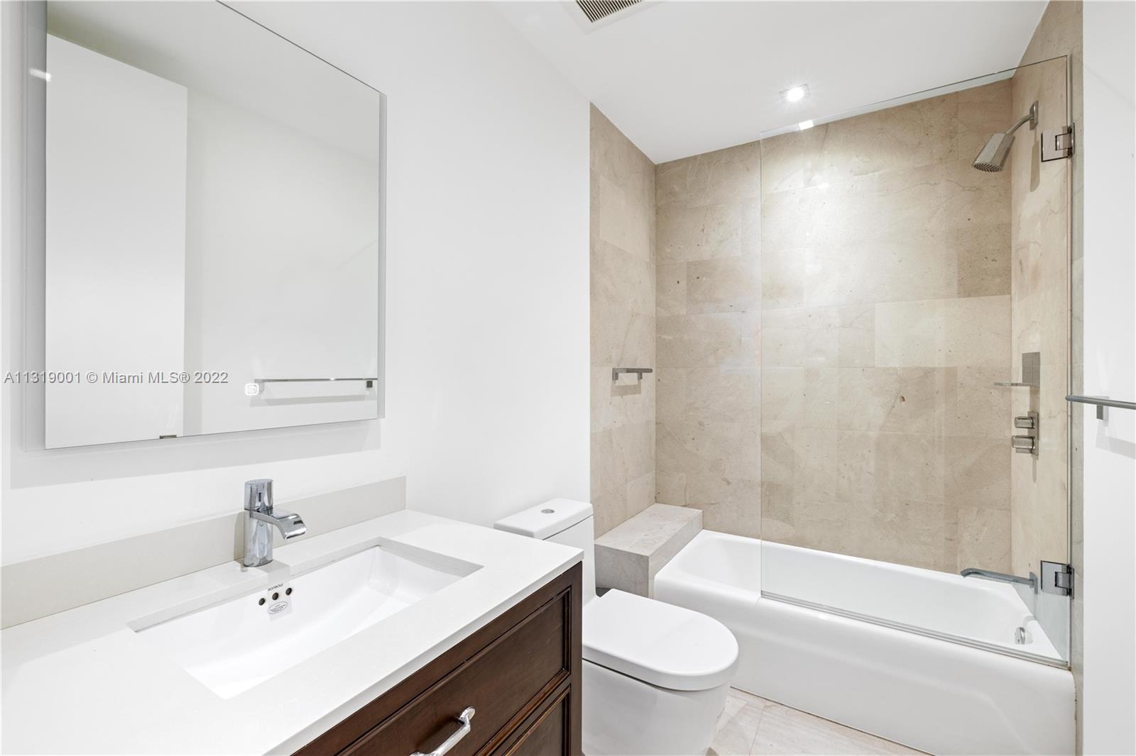 OCEANSIDE @ FISHER ISL CO - Residential