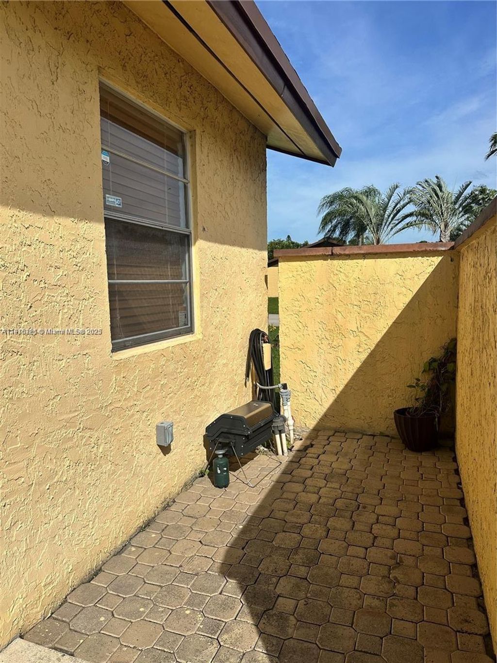 Photo of 401 NW 43rd St #0, Deerfield Beach, FL 33064 (MLS # A11916226)