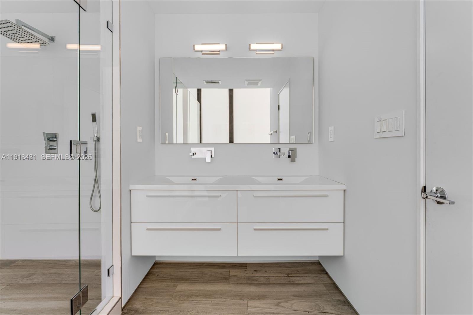 ALTON BEACH BAY FRONT RE- - Residential