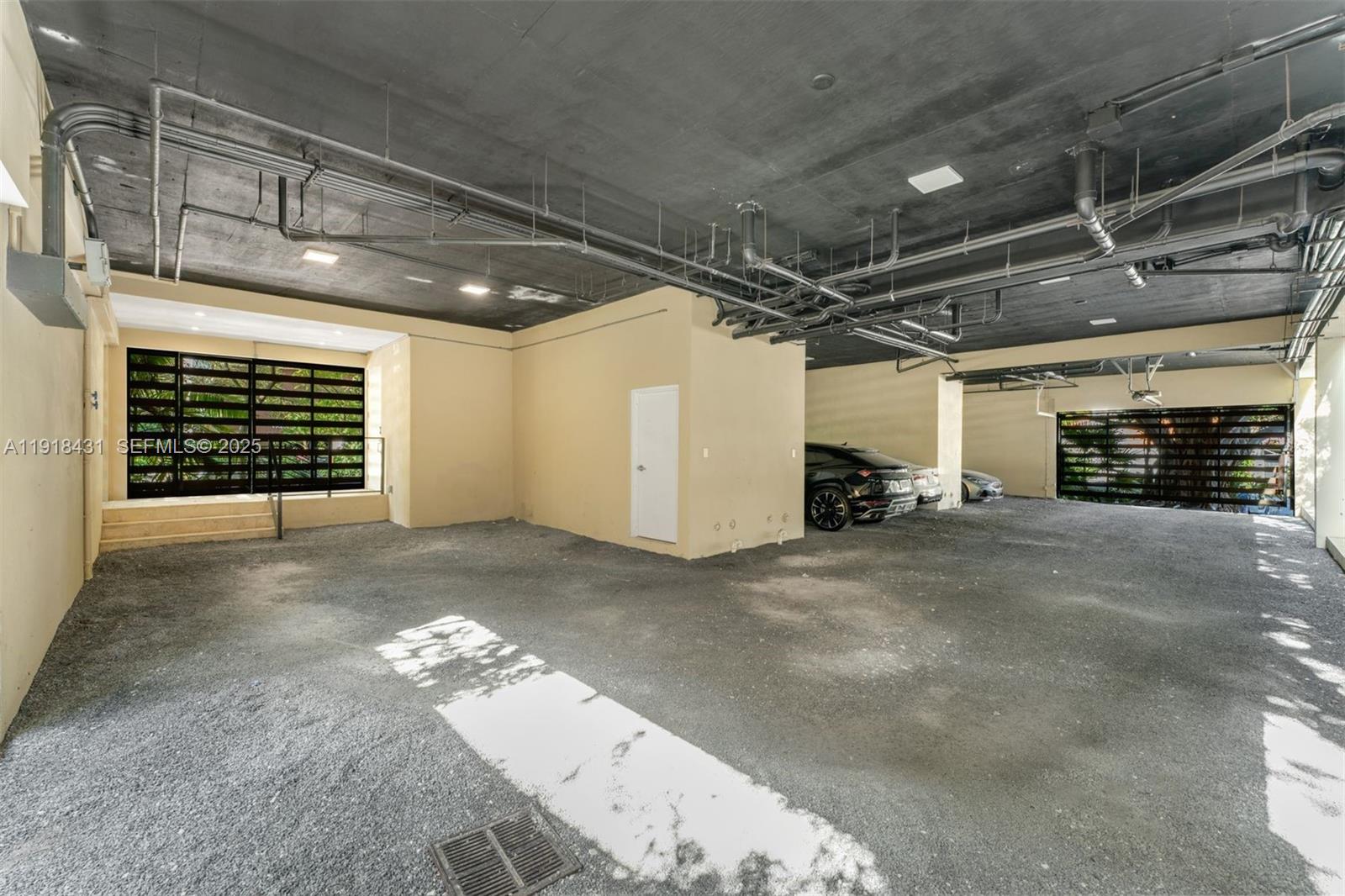 ALTON BEACH BAY FRONT RE- - Residential