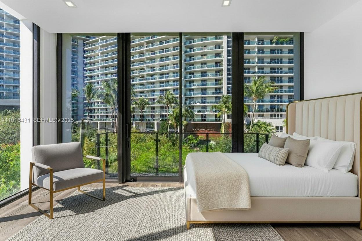 ALTON BEACH BAY FRONT RE- - Residential