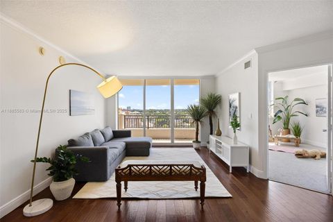 3232 SW 22nd Ter 1003 Miami FL 33145