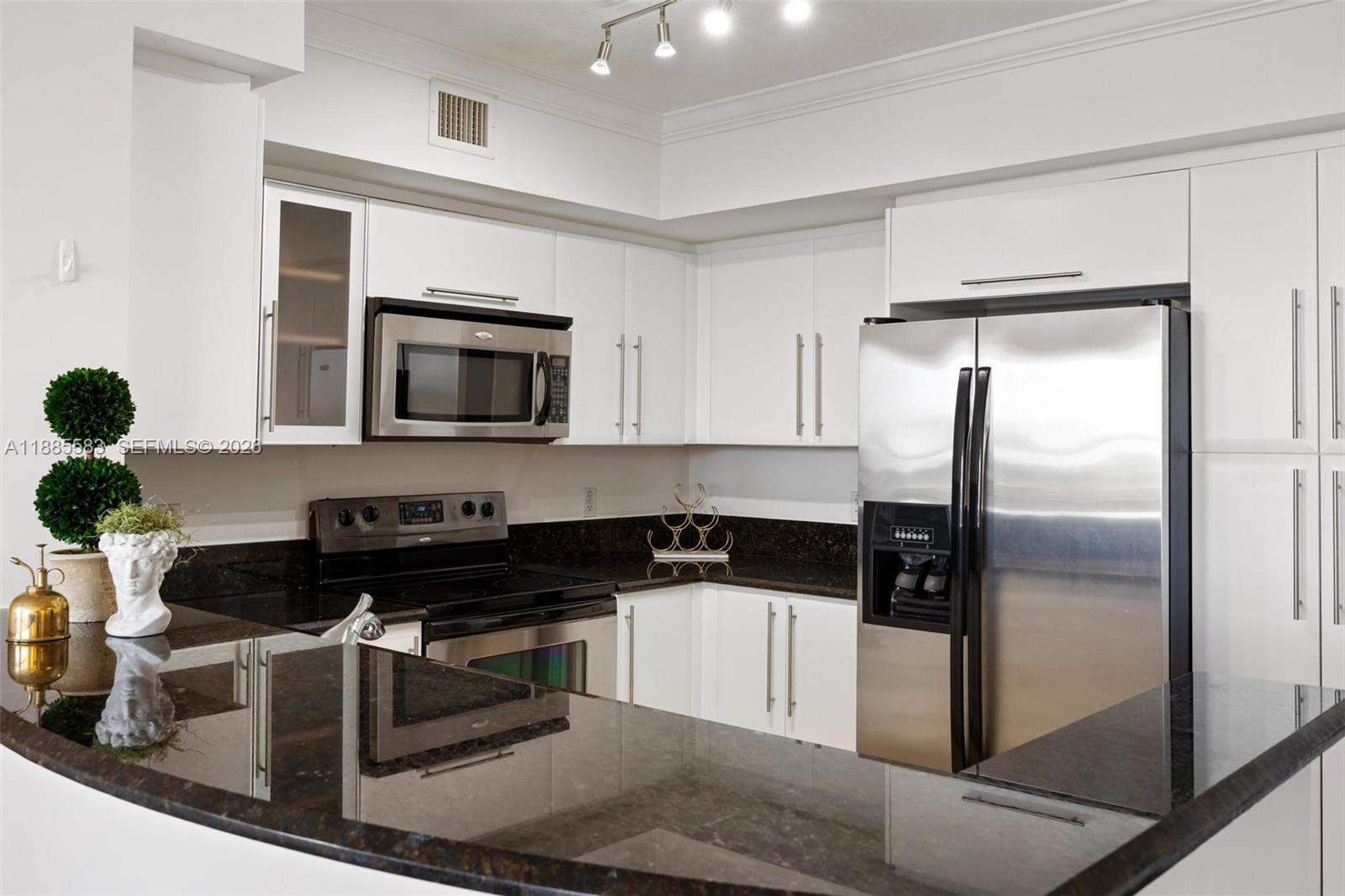 GABLES MARQUIS CONDO - Residential