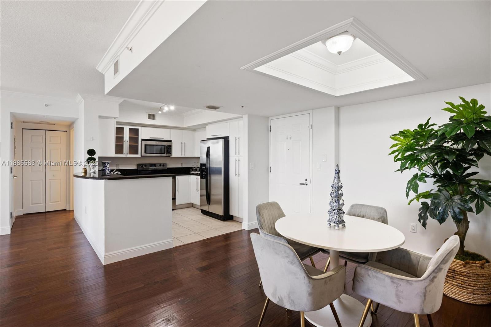 GABLES MARQUIS CONDO - Residential