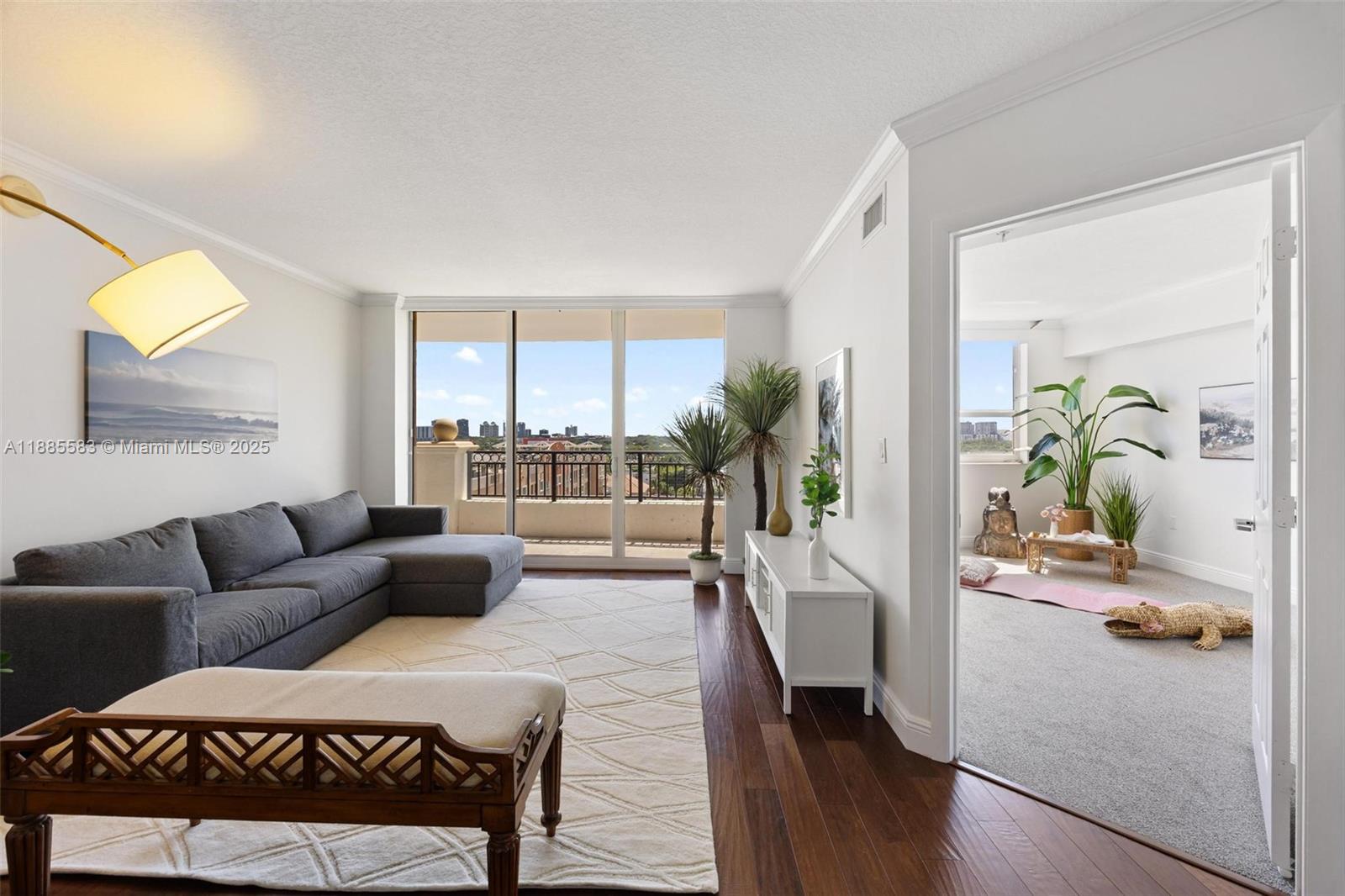 3232 SW 22nd Ter 1003