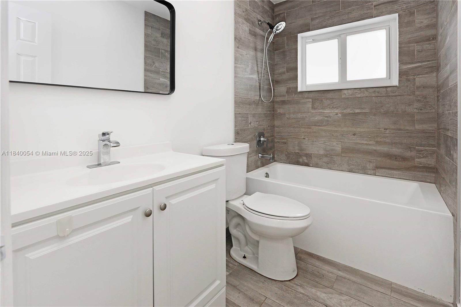 SUNSET TRAILS NO 2 - Residential Lease