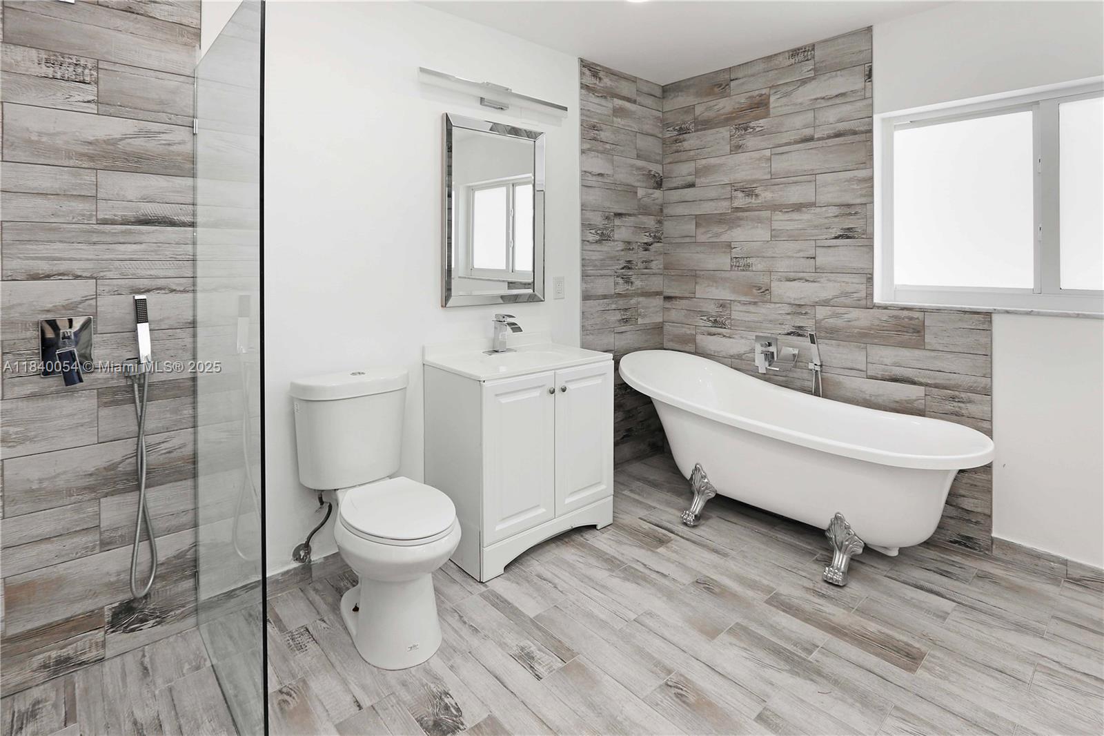 SUNSET TRAILS NO 2 - Residential Lease