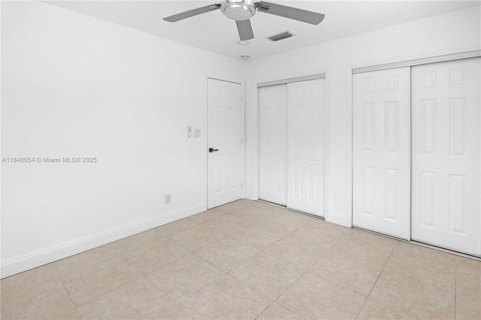 SUNSET TRAILS NO 2 - Residential Lease