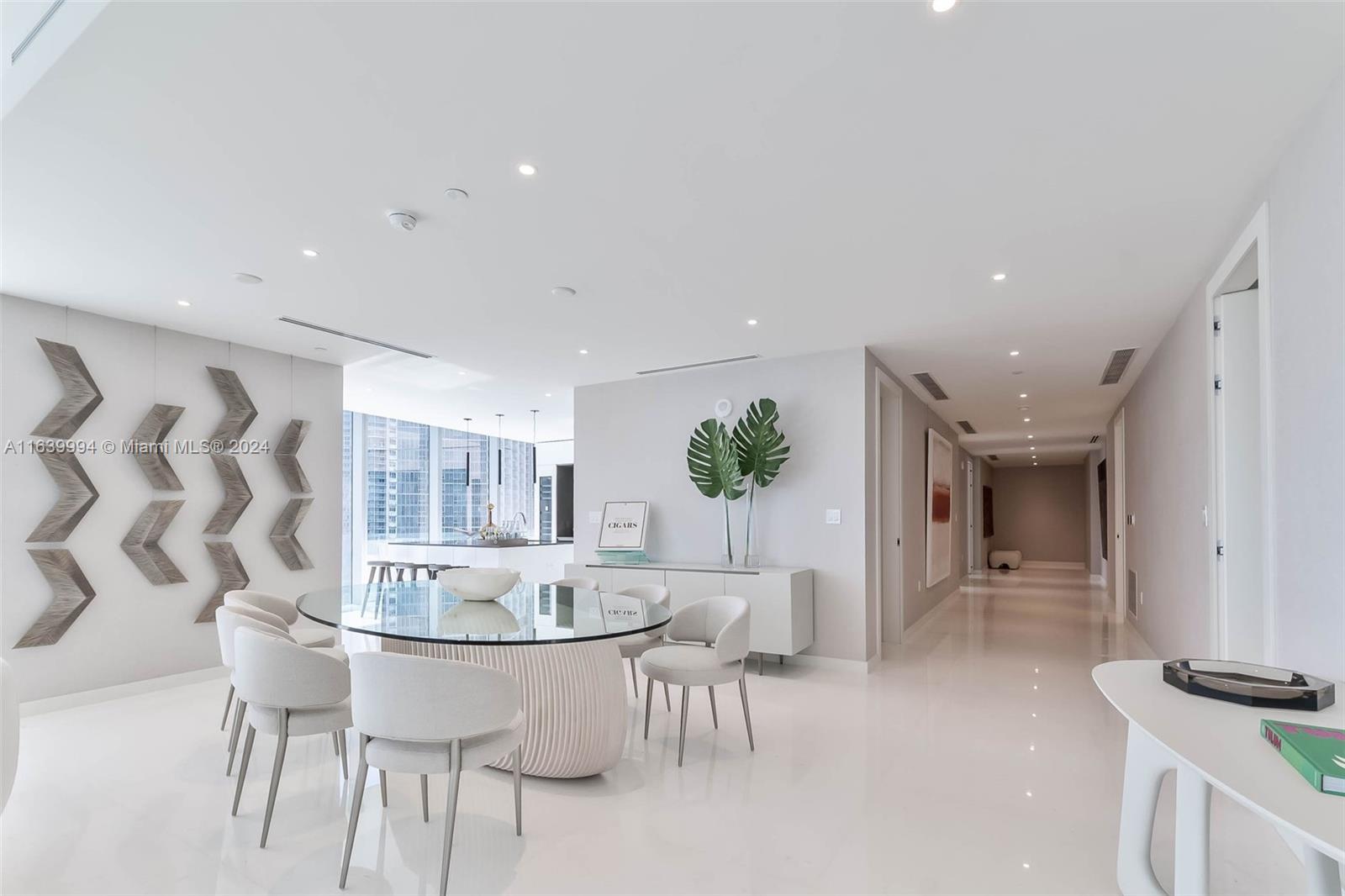 Aston Martin Residences - Residential