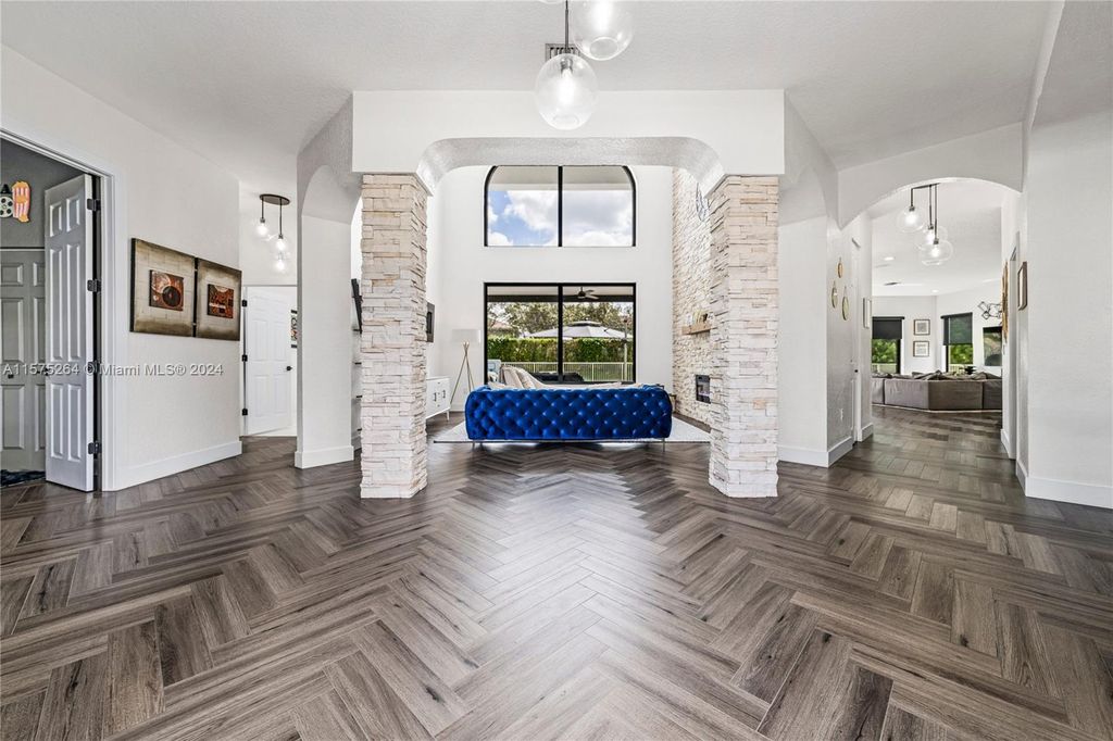 Photo of 18960 SW 39th Ct, Miramar, FL 33029 (MLS # A11575264)