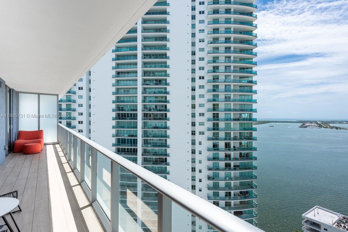 BRICKELLHOUSE CONDO - Residential