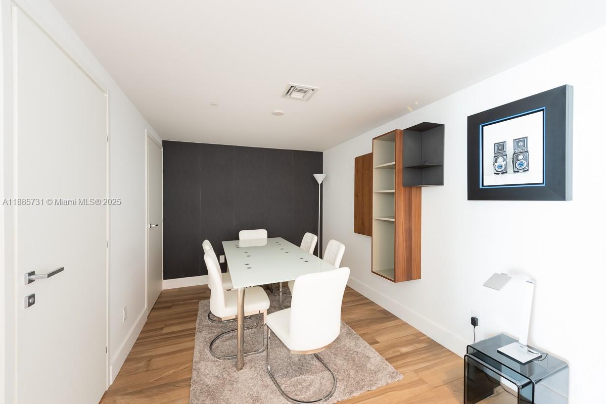 BRICKELLHOUSE CONDO - Residential