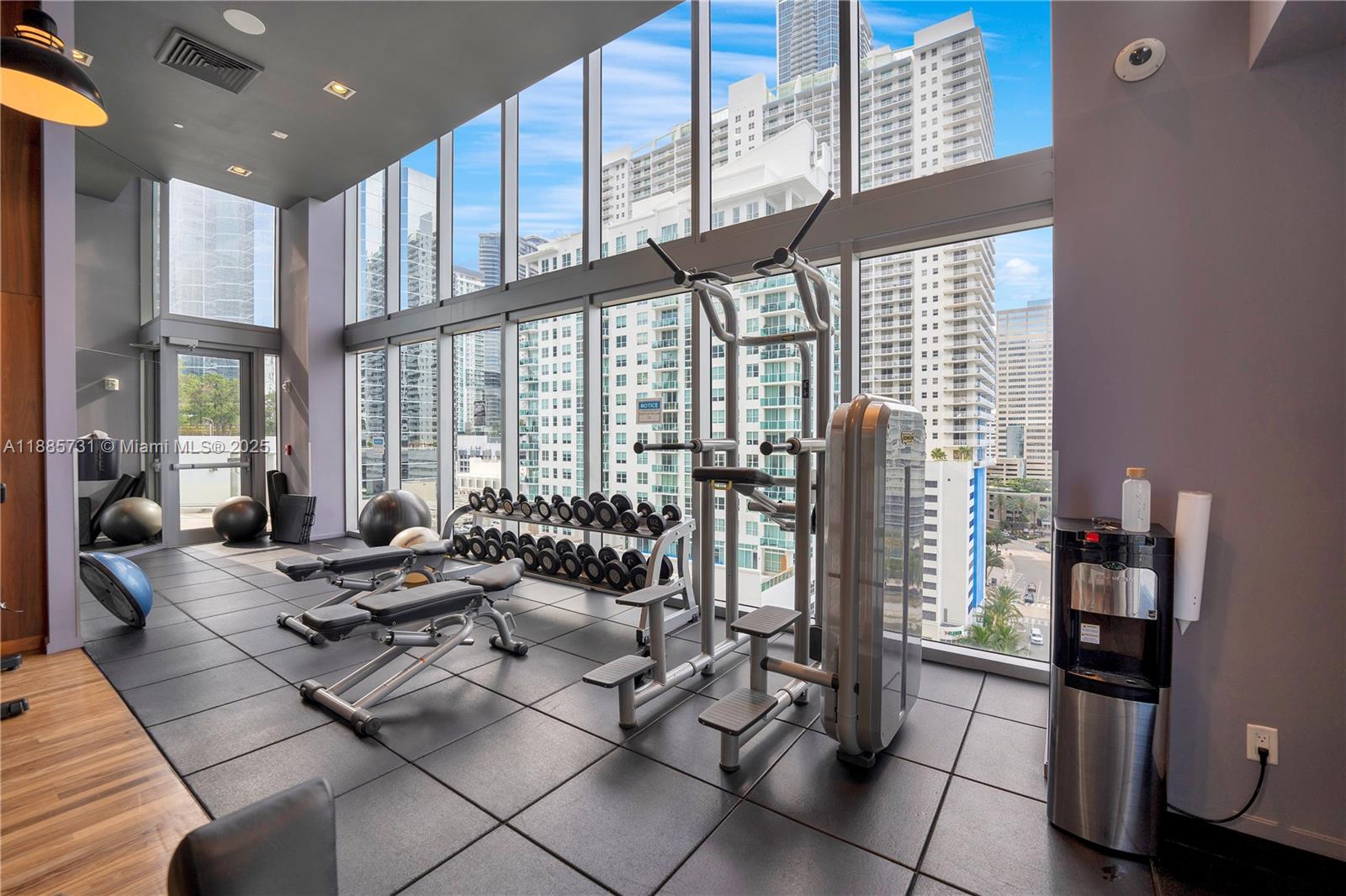 BRICKELLHOUSE CONDO - Residential