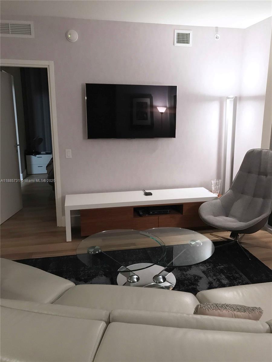 BRICKELLHOUSE CONDO - Residential