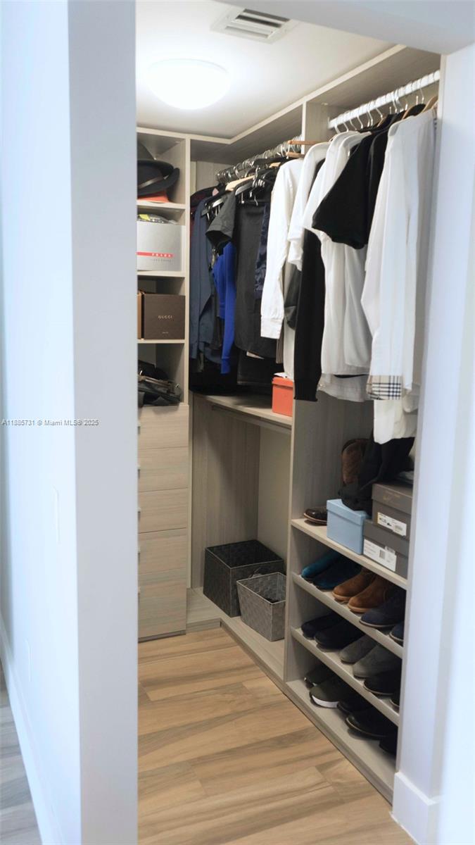 BRICKELLHOUSE CONDO - Residential