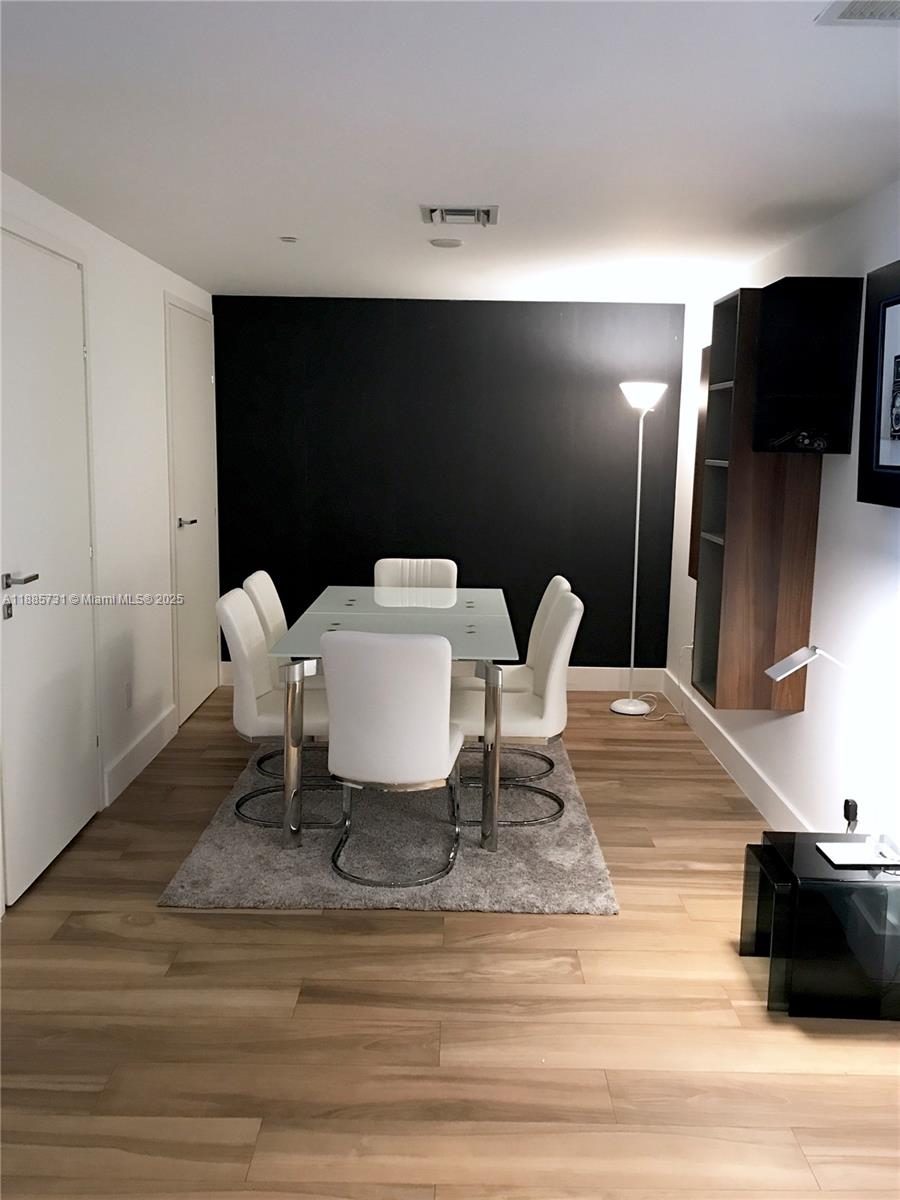 BRICKELLHOUSE CONDO - Residential