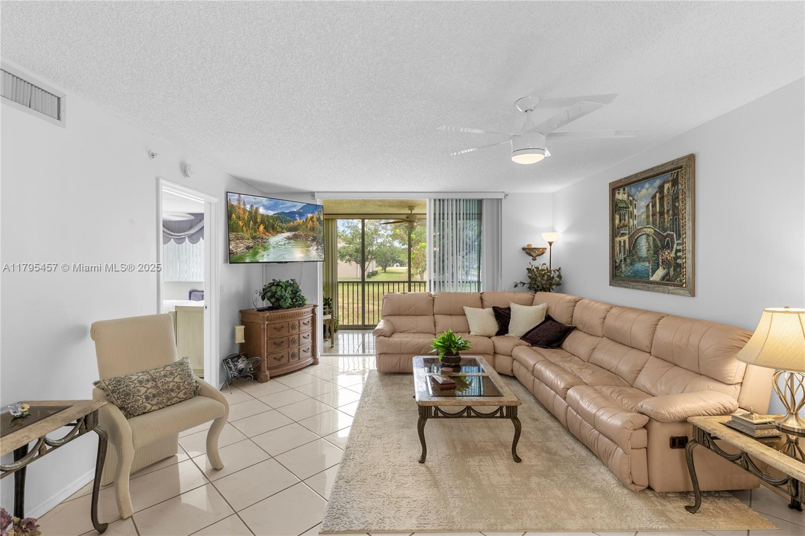 SUNRISE LAKES 200 CONDO - Residential