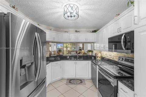MLS: A11795457