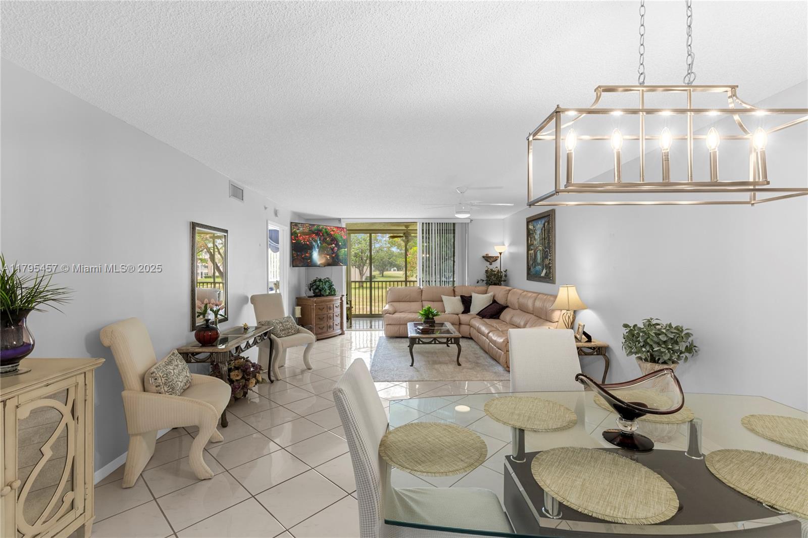 SUNRISE LAKES 200 CONDO - Residential