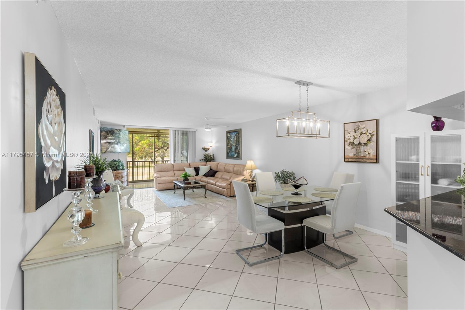 SUNRISE LAKES 200 CONDO - Residential